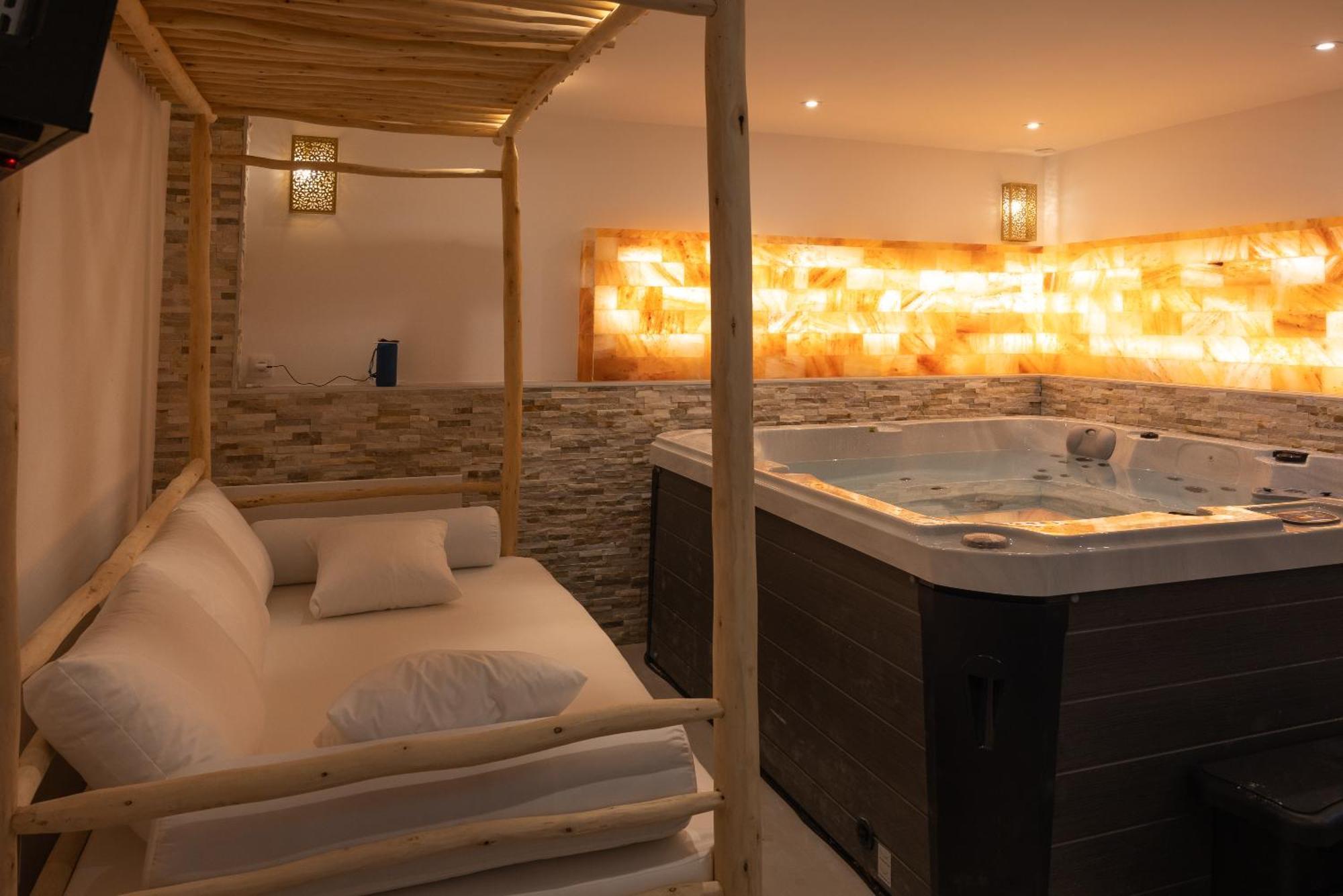 L'Andalouse & Spa Privatif - Strasbourg Mittel Mittelhausbergen ภายนอก รูปภาพ